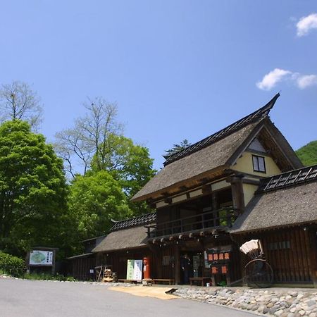 Hatago Higashiagatsuma Extérieur photo
